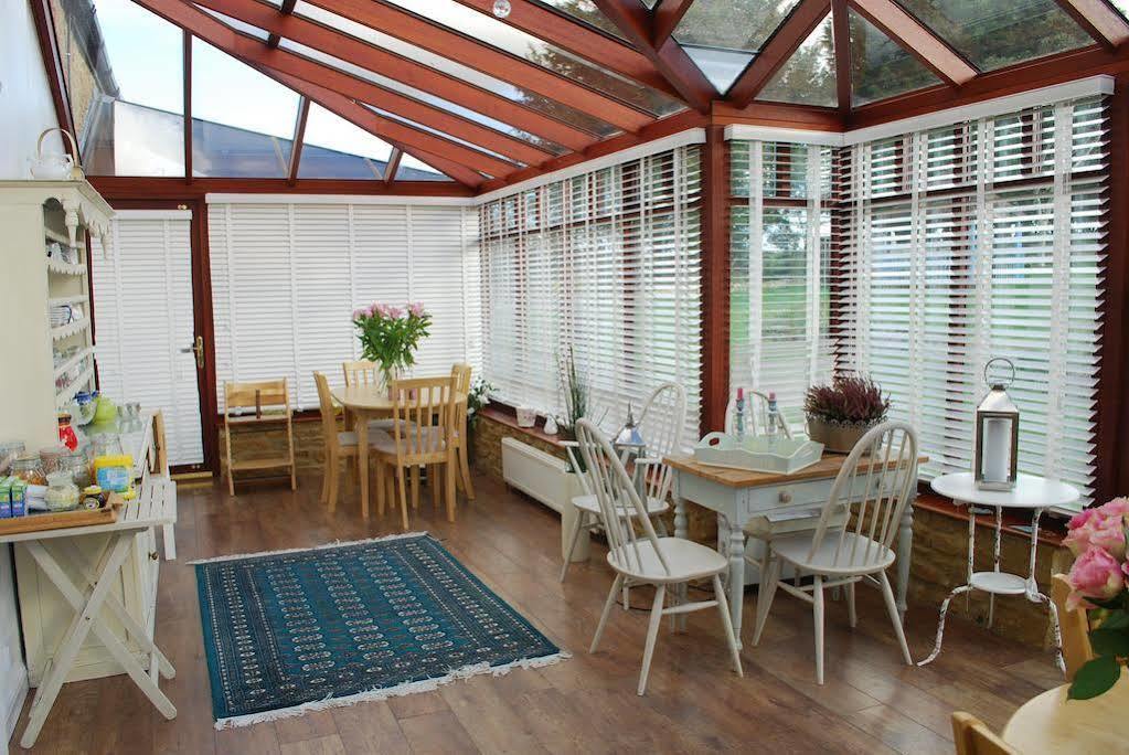 Stoneleigh Barn Bed And Breakfast Sherborne  Exterior photo