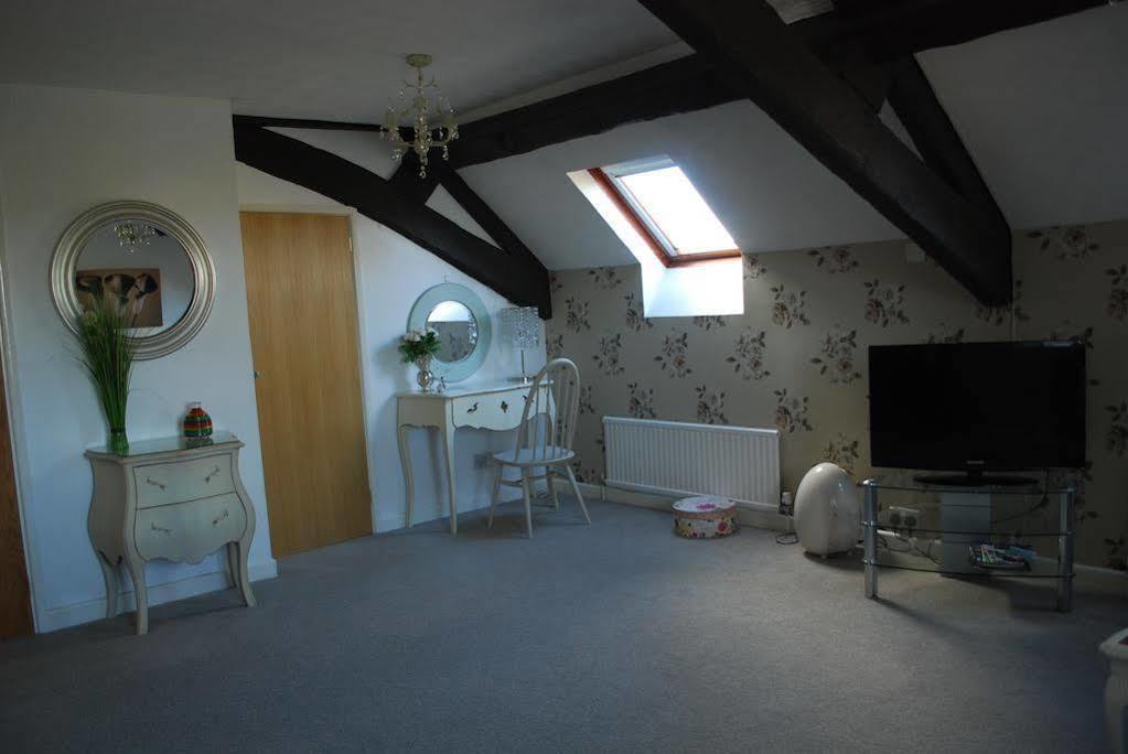 Stoneleigh Barn Bed And Breakfast Sherborne  Exterior photo